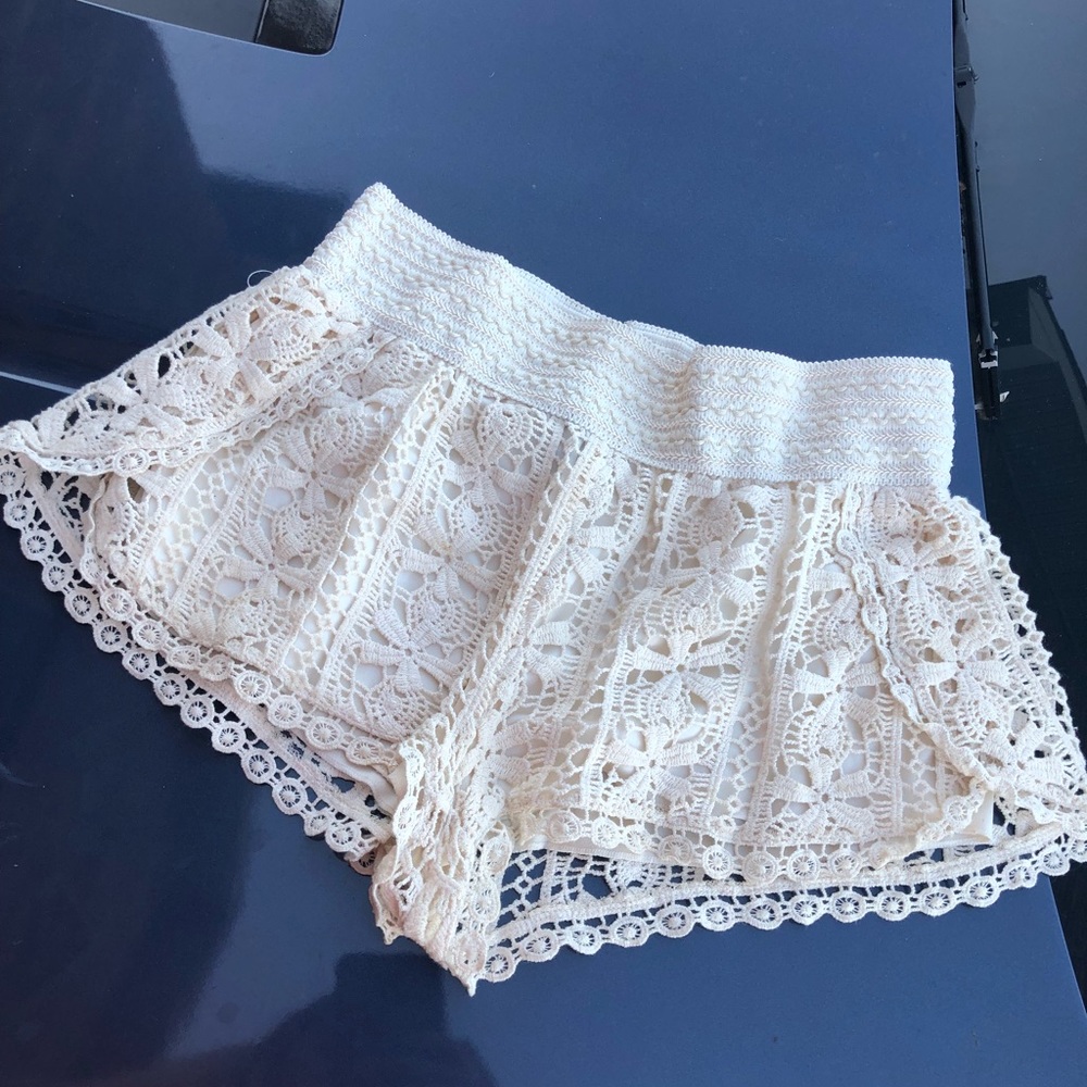 Rue 21 crochet shorts